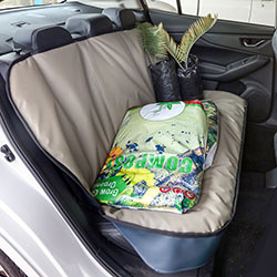 Seat protector for gardeners
