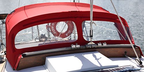 Spray dodger for yacht